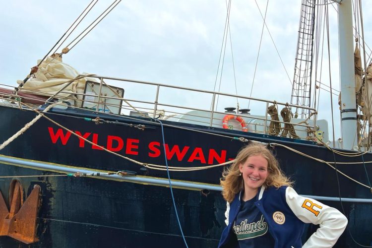 Foto van toen ik op de Wilde Swan ging kijken (de boot waar ik de oversteek mee ga maken)